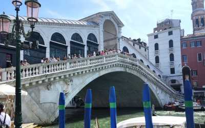 Obóz młodzieżowy, Rimini h. Crown*** - obóz Chill out Zone ze zwiedzaniem Rzymu i San Marino - wylot z Warszawy Hotel Crown***, 8 dni 13-17 lat