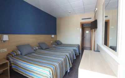 Obóz młodzieżowy, Lloret de Mar - obóz Party Zone - wylot z Warszawy Don Juan Resort****, 8 dni 16-19 lat